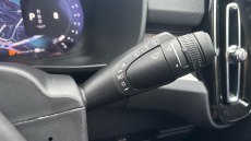 Volvo XC40 2.0 B3P Plus Black Edition 5dr Auto Petrol Estate